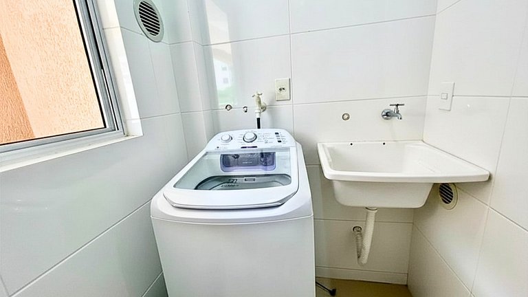 Apartamento com 2 quartos na Praia de Bombas