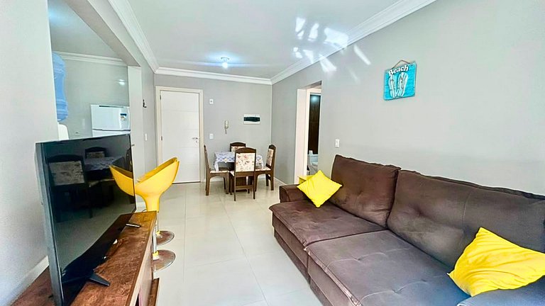 Apartamento com 2 quartos na Praia de Bombas