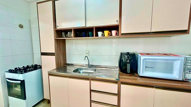Apartamento com 2 quartos na Praia de Bombas