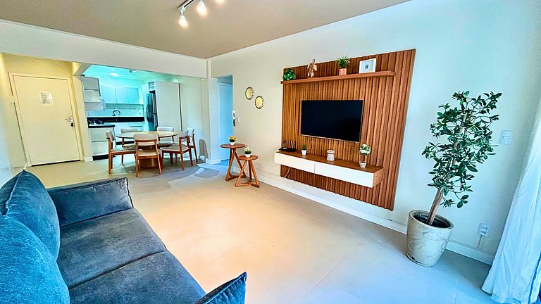 Apartamento de 2 quartos com vista para o mar