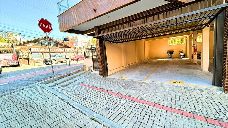 Apartamento de 2 quartos com vista para o mar